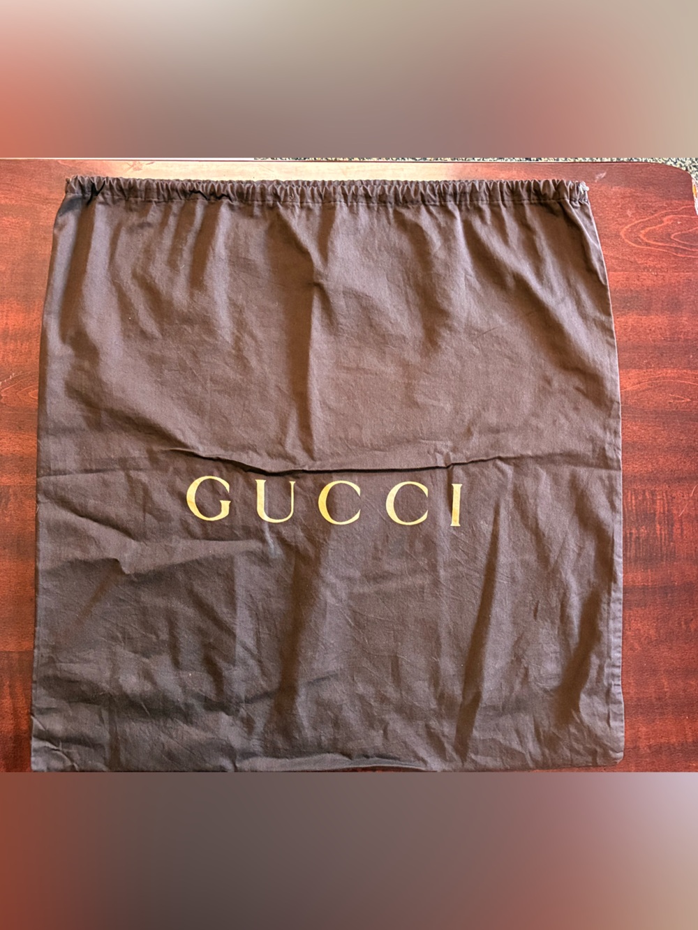 Gucci dust bag